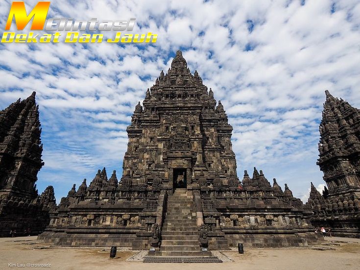 Pesona Abadi Candi Prambanan